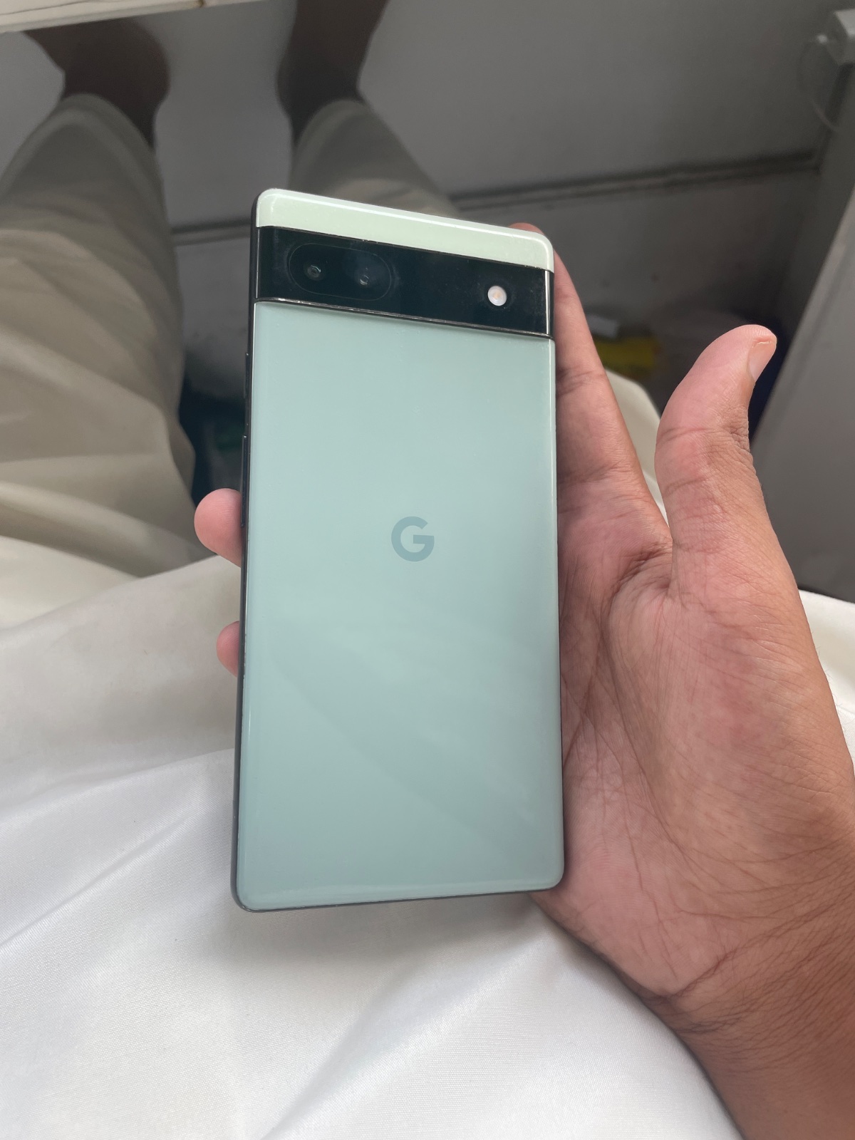 Pixel 6a · 6GB / 128GB - photo 2