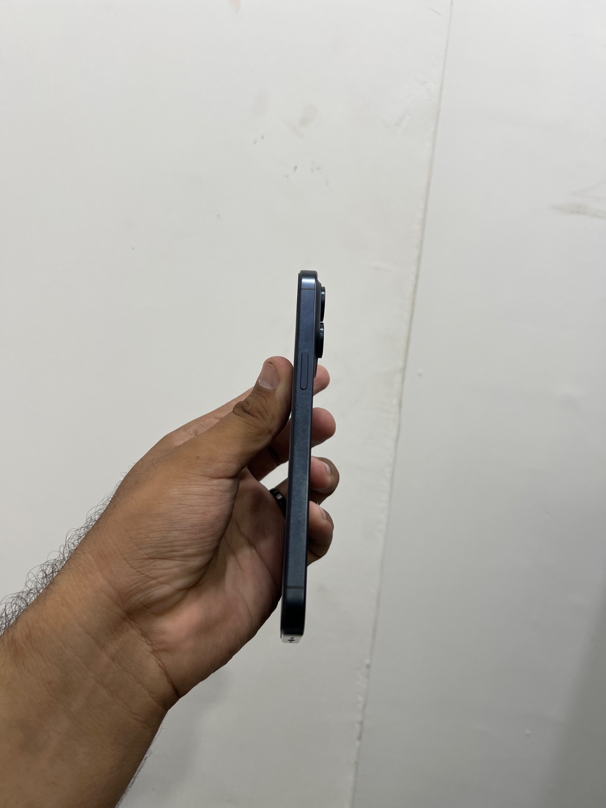 iPhone 15 Pro Max · 256GB - photo 2