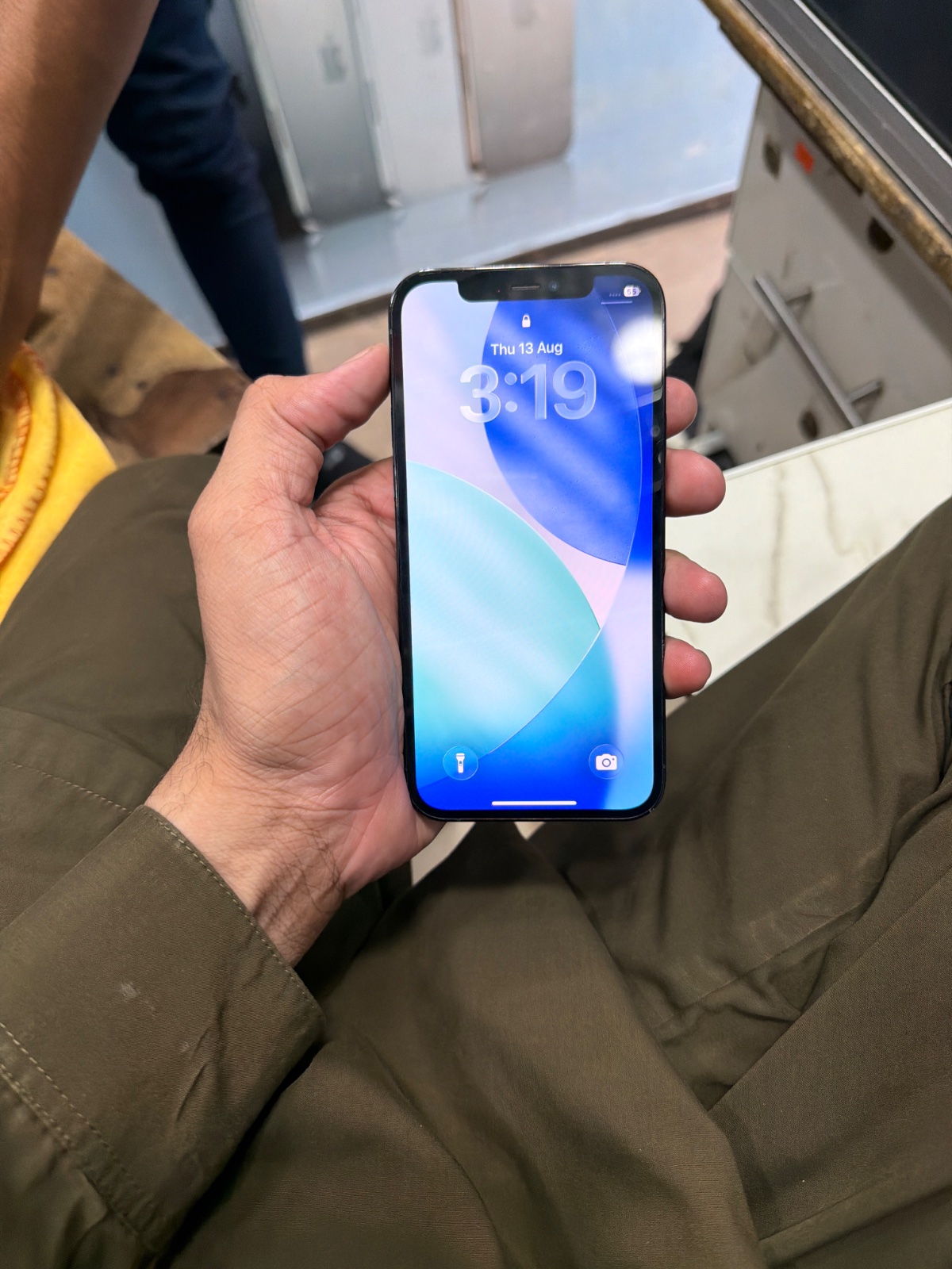 iPhone 12 Pro · 128GB - photo 5