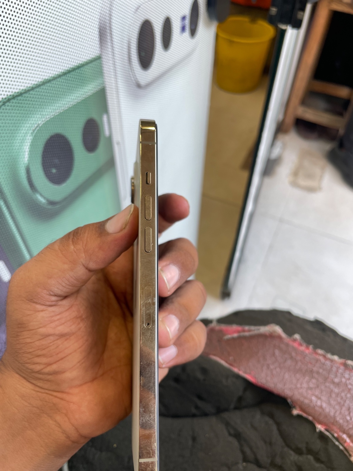 iPhone 12 Pro Max · 128GB - photo 3