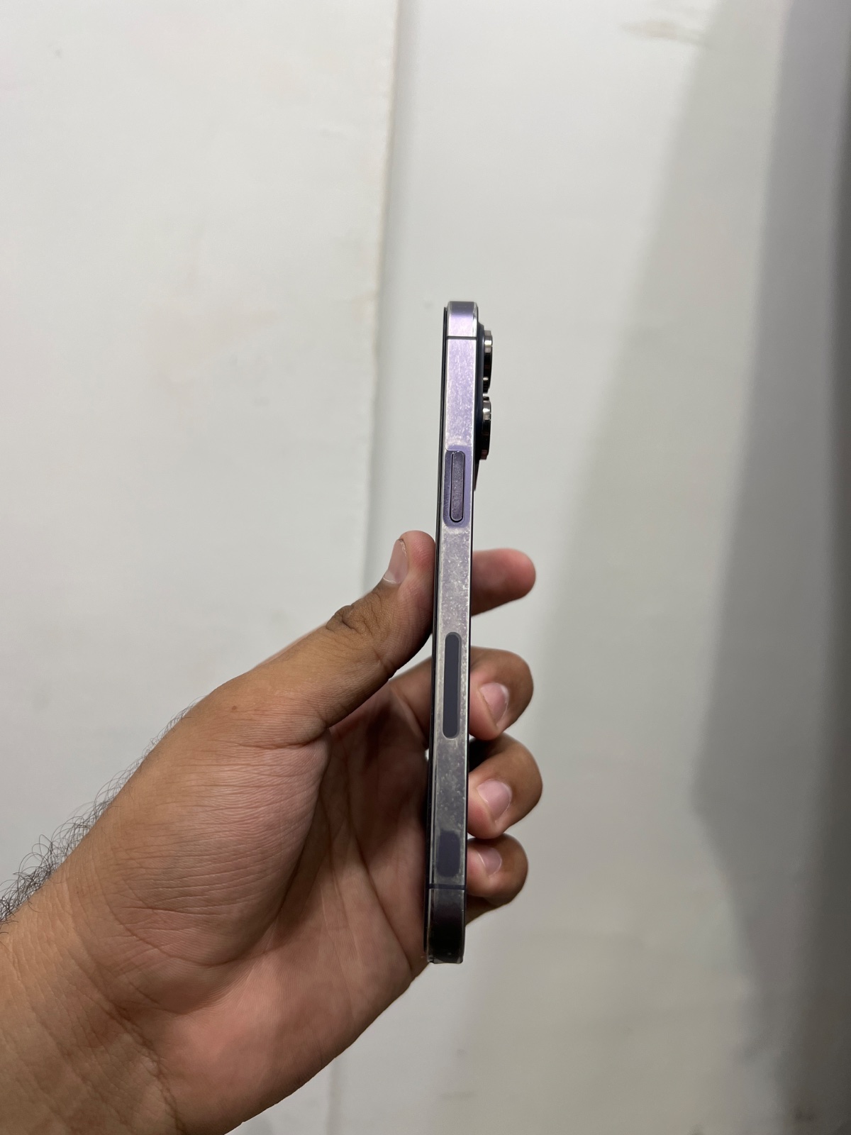 iPhone 14 Pro Max · 128GB - photo 1