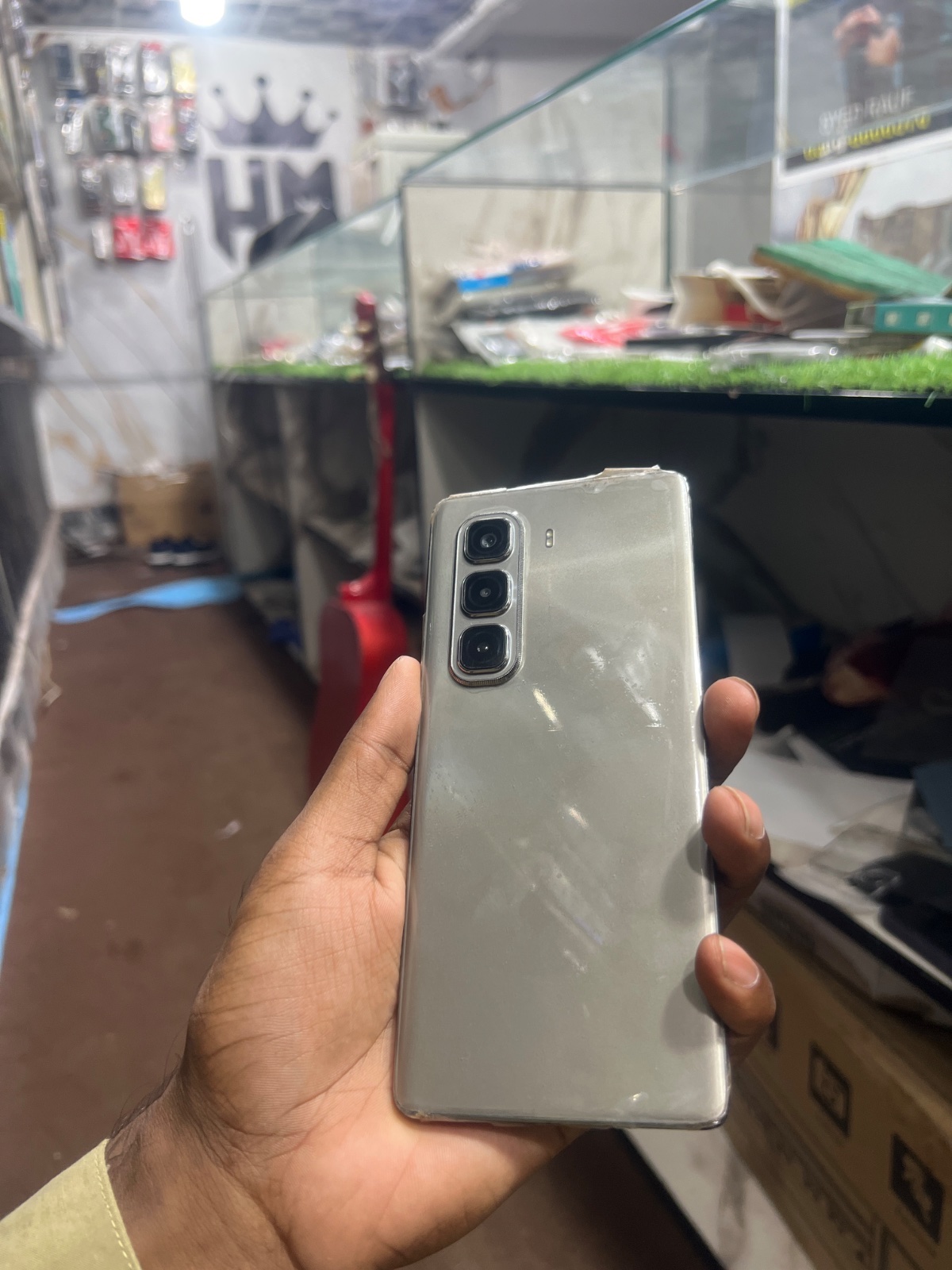 Infinix Hot 50 Pro+ · 8GB / 256GB - photo 1