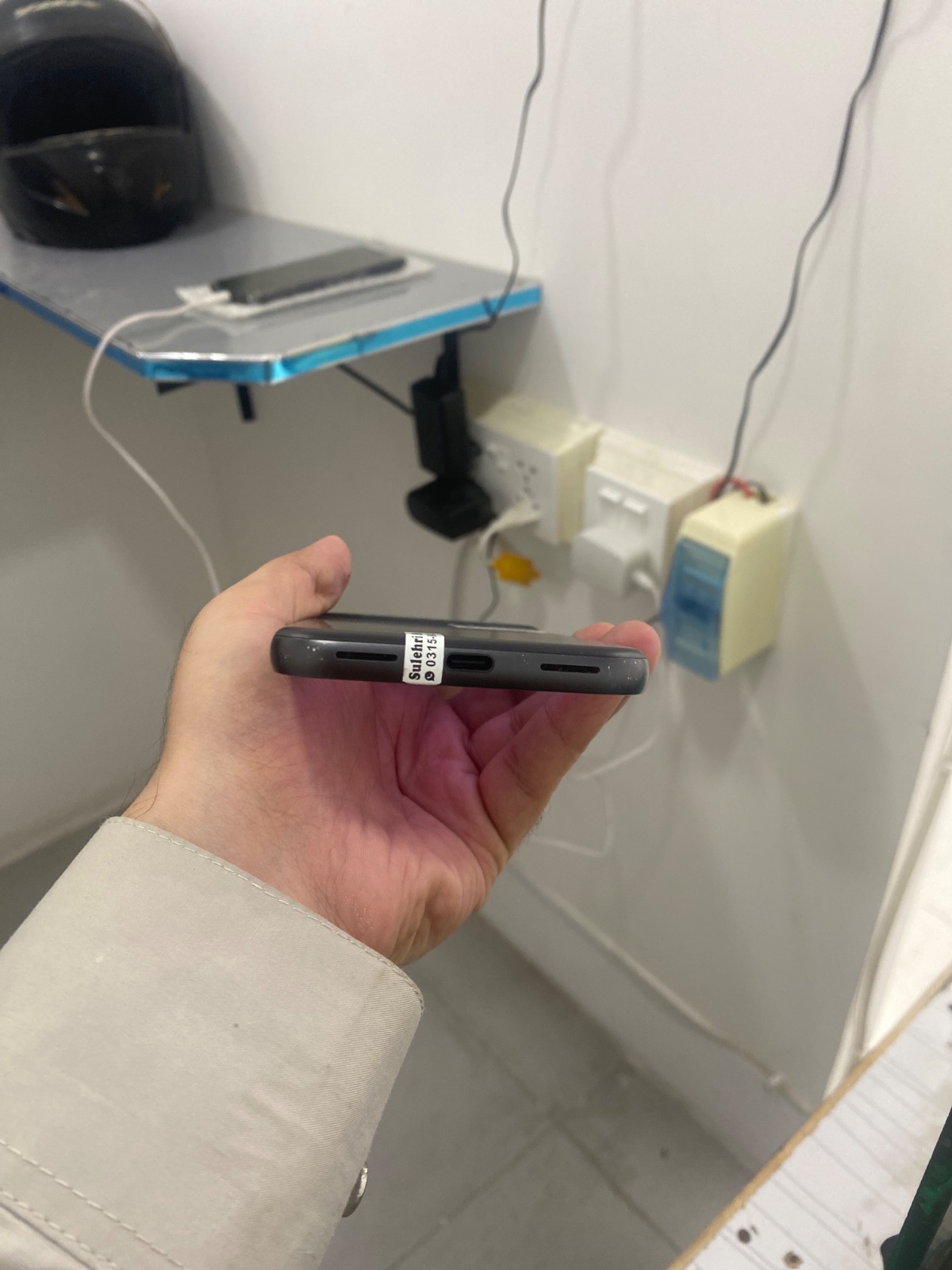 Pixel 8a · 8GB / 128GB - photo 4