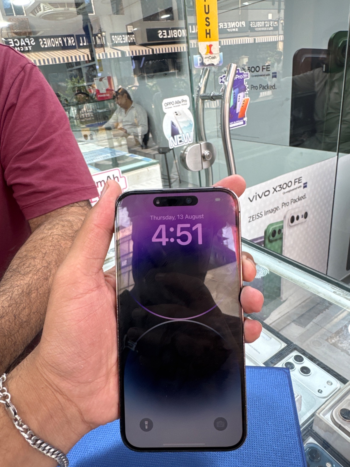 iPhone 14 Pro Max · 256GB - photo 2