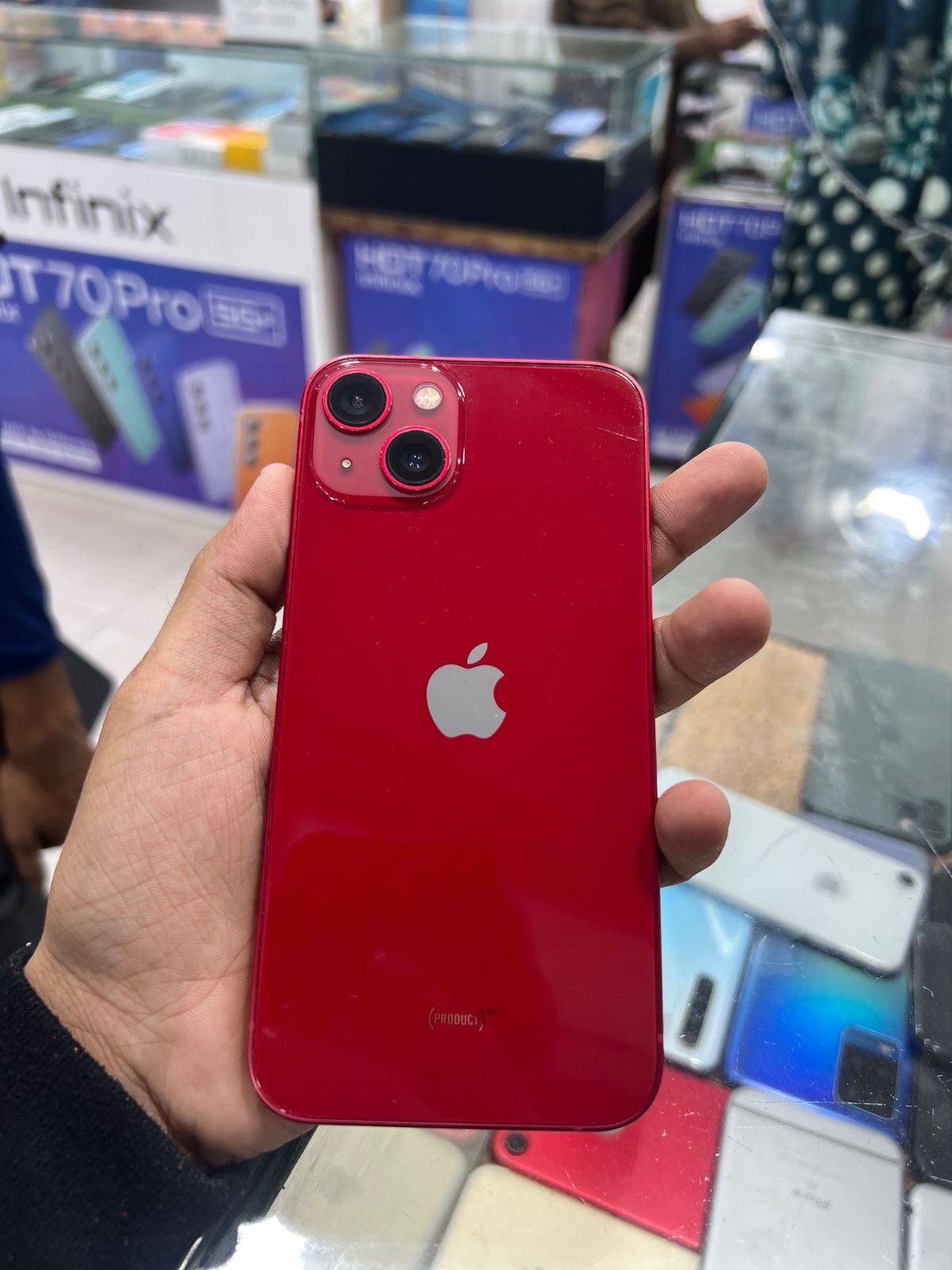 iPhone 13 · 128GB - photo 1