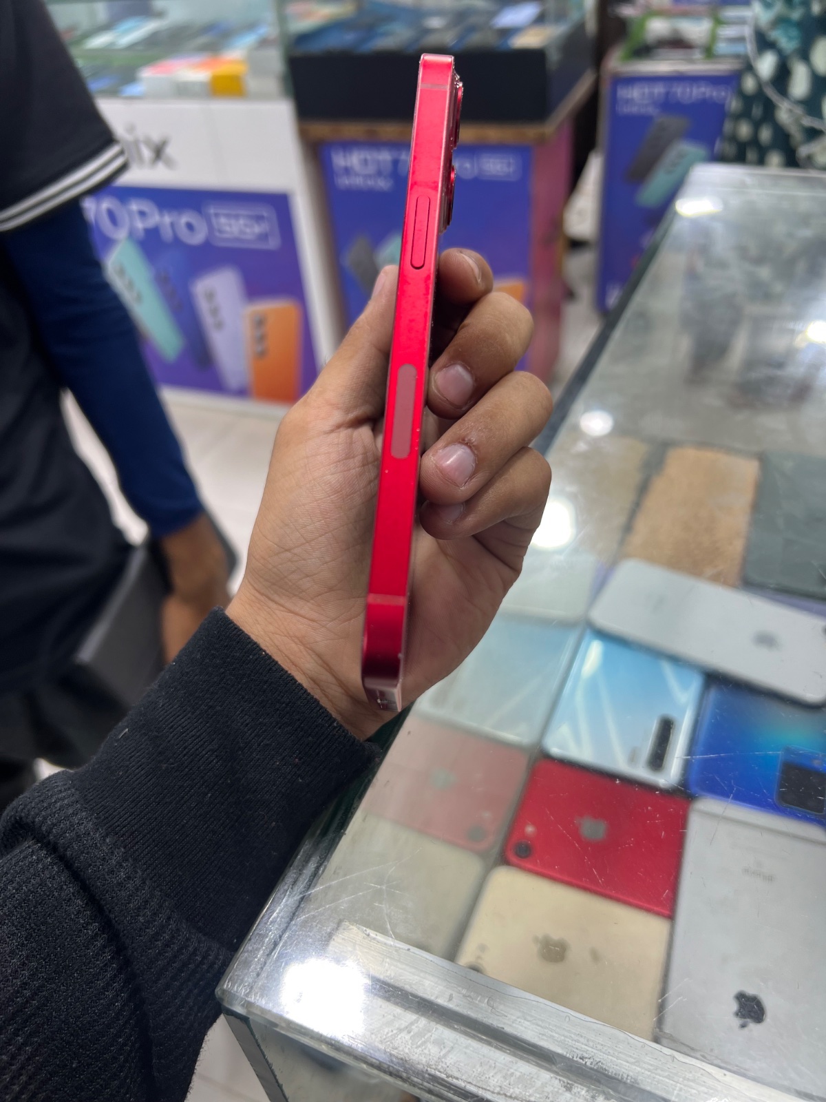 iPhone 13 · 128GB - photo 3