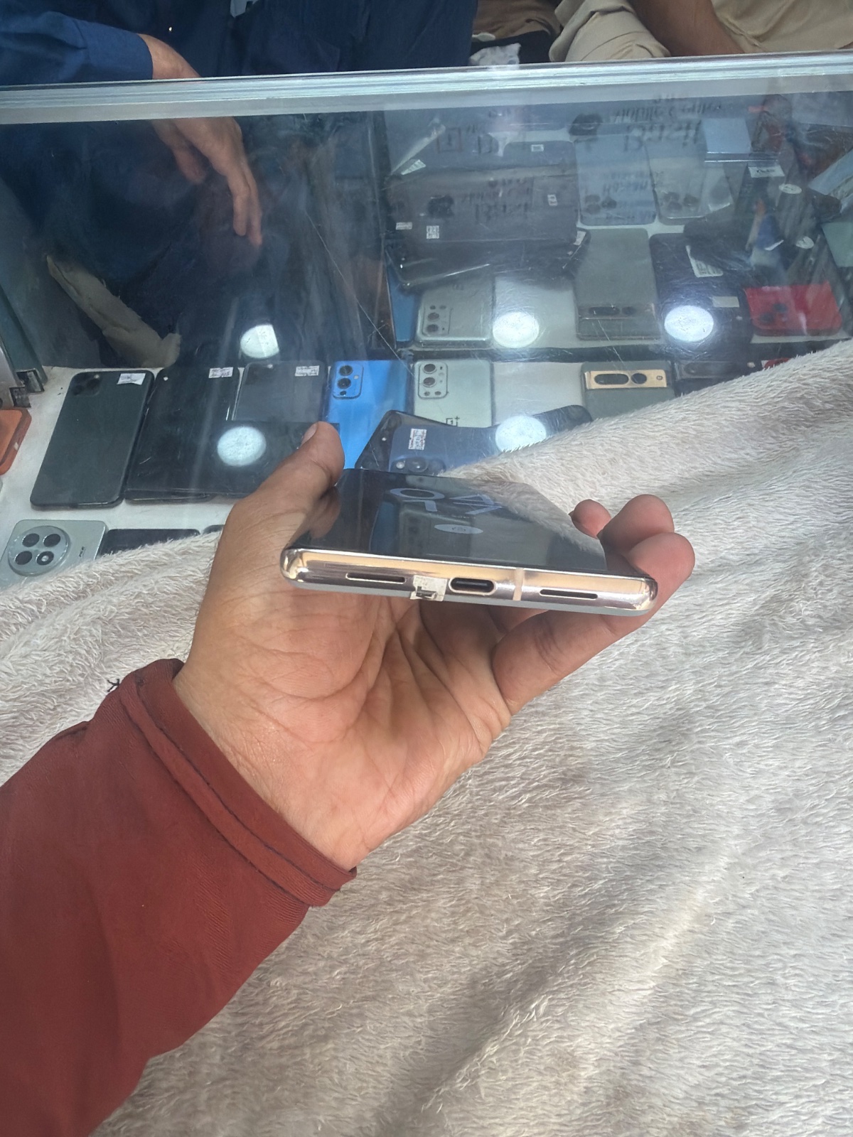 Pixel 7 Pro · 12GB / 256GB - photo 5