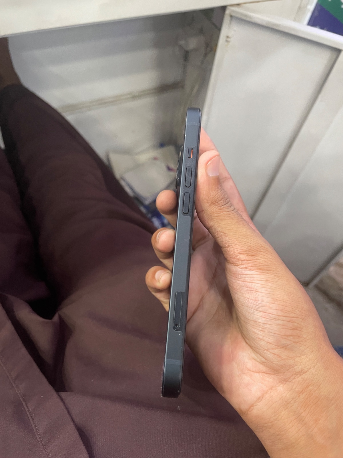 iPhone 13 · 128GB - photo 2