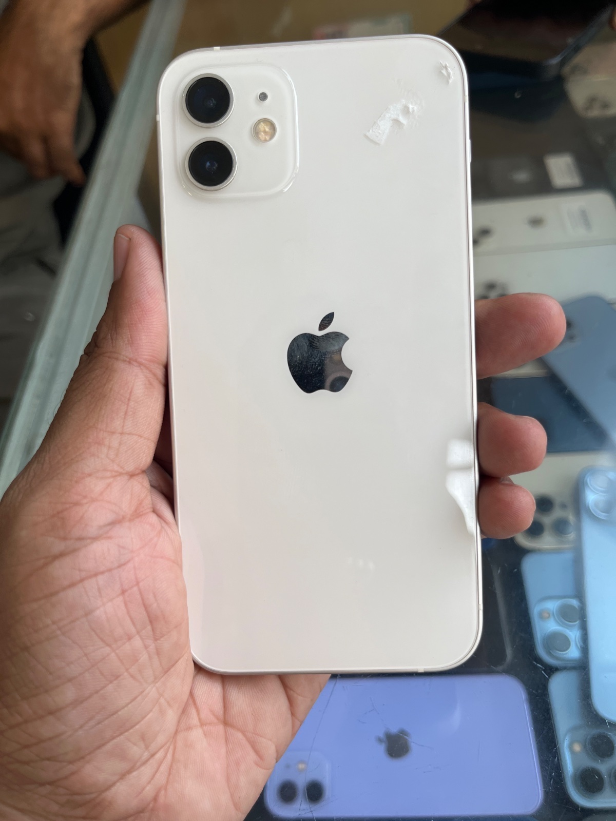 iPhone 12 · 256GB - photo 1