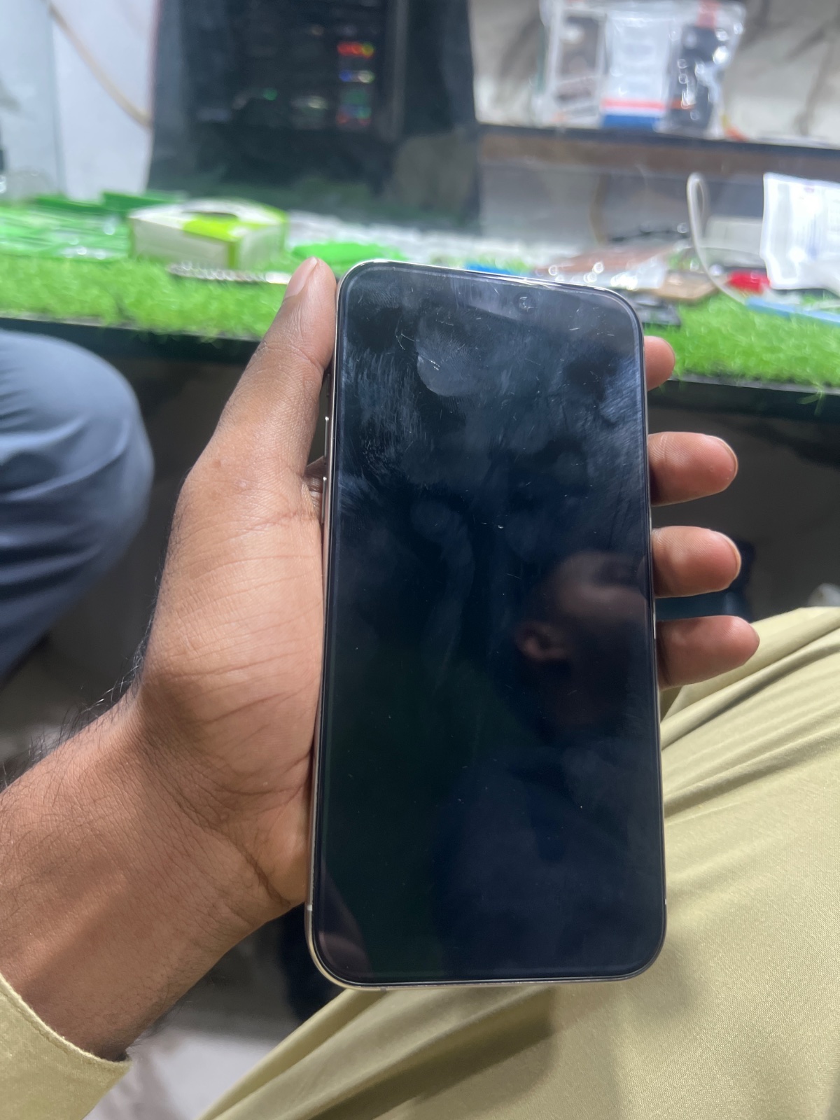 iPhone 15 Pro Max · 256GB - photo 2