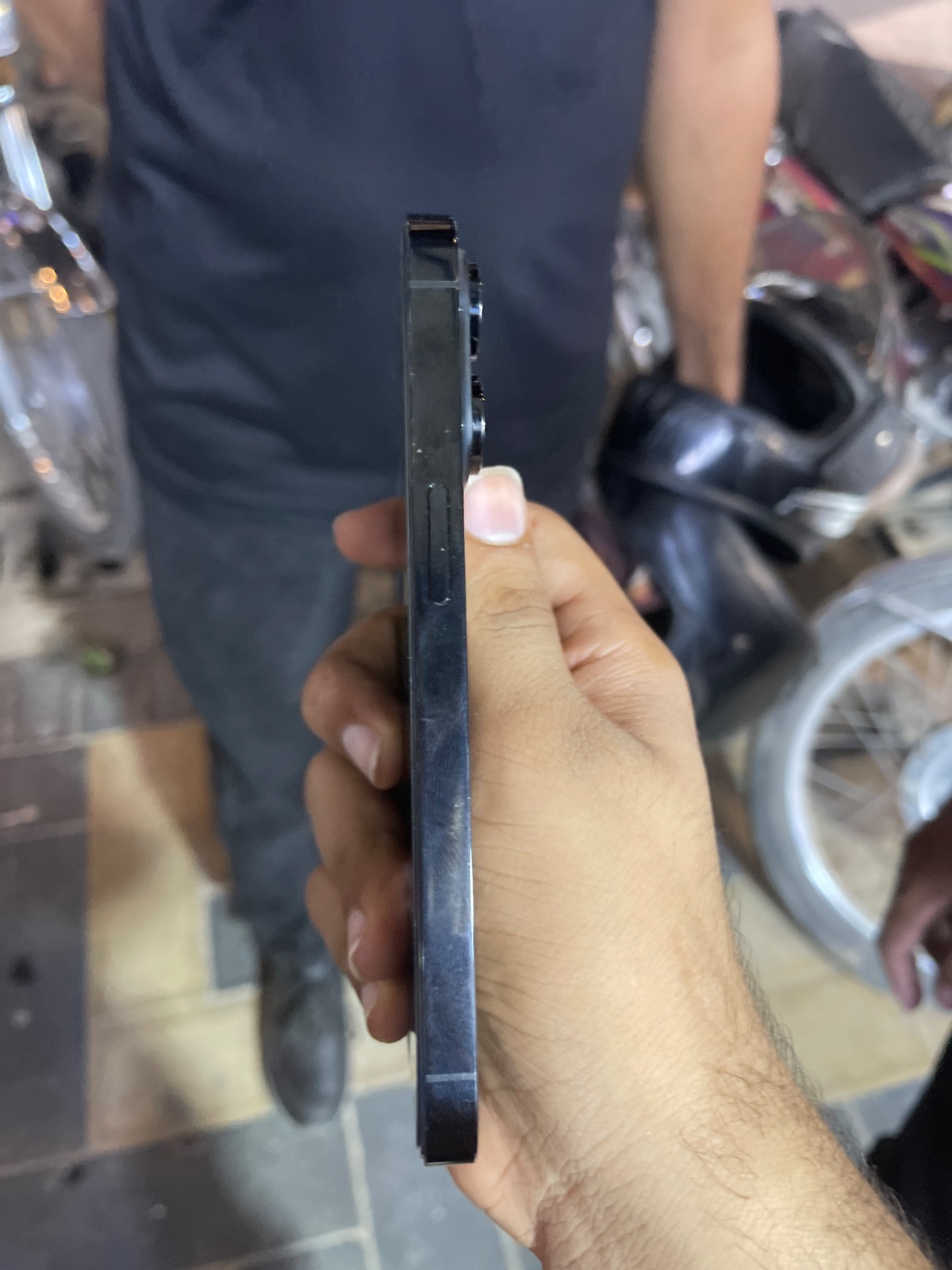 iPhone 14 Pro · 128GB - photo 4