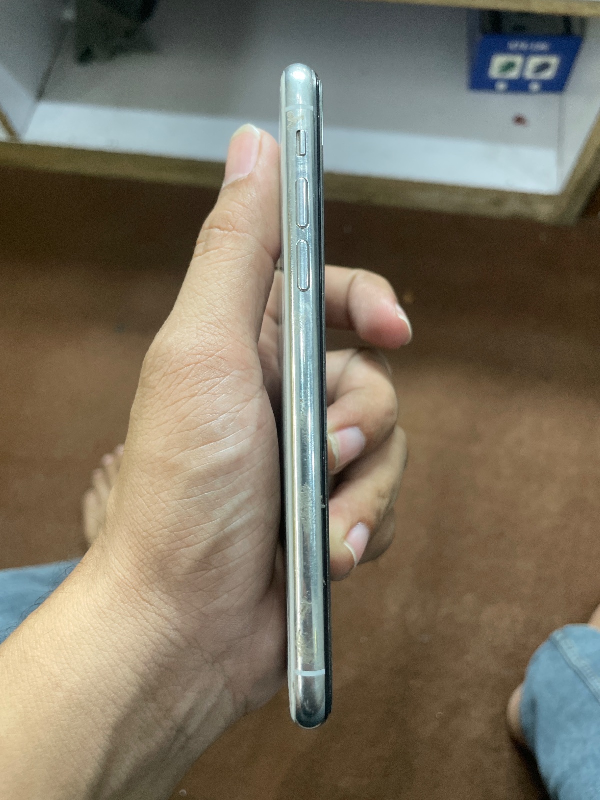 iPhone X · 64GB - photo 2