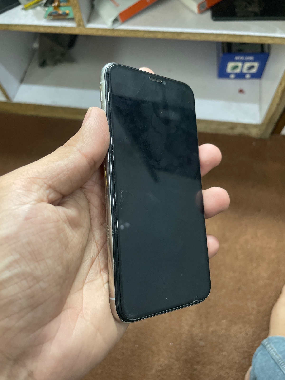 iPhone X · 64GB - photo 4
