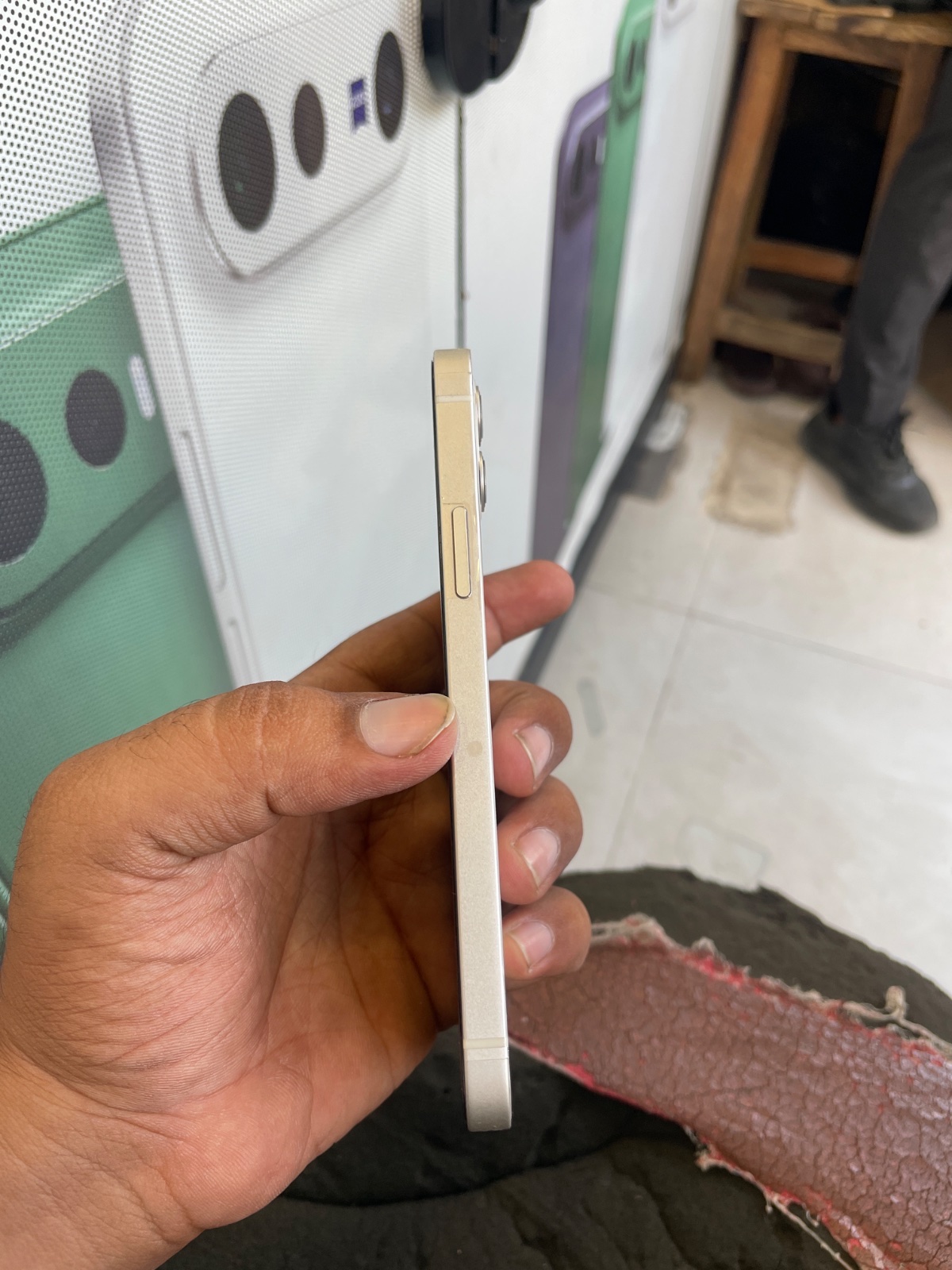 iPhone 12 · 256GB - photo 2