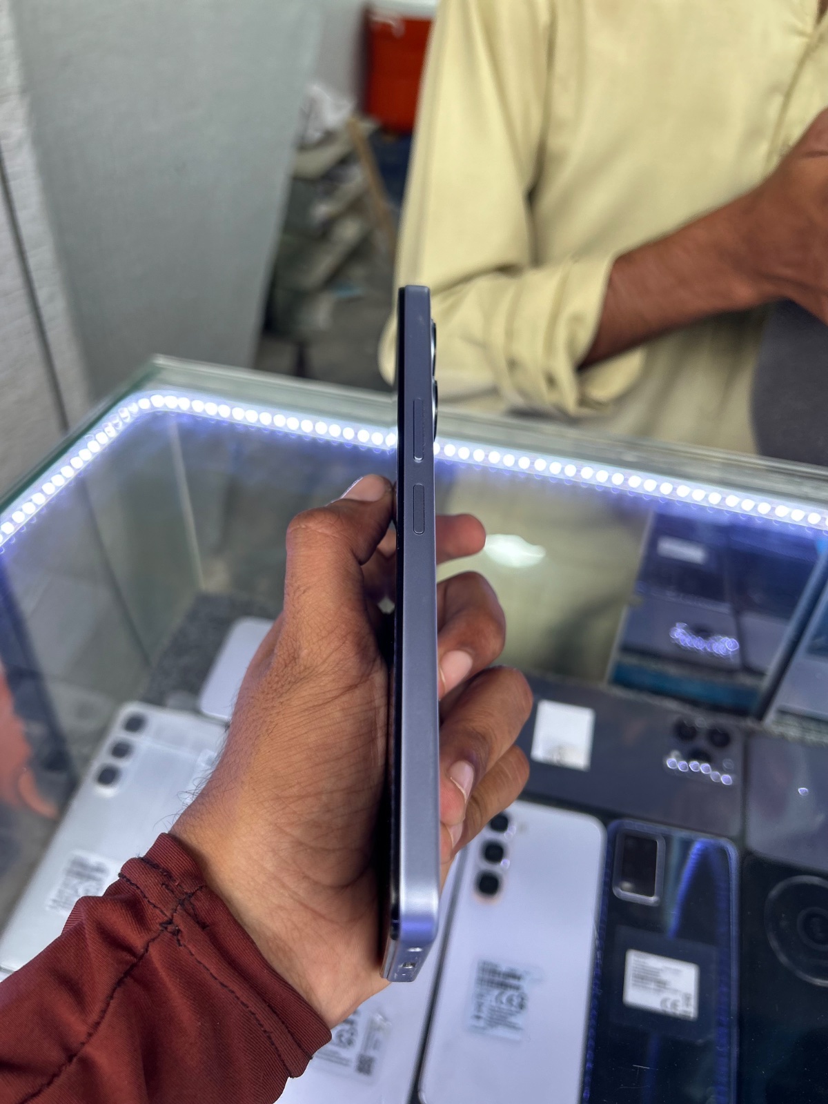 Vivo Y05 · 4GB / 64GB - photo 4