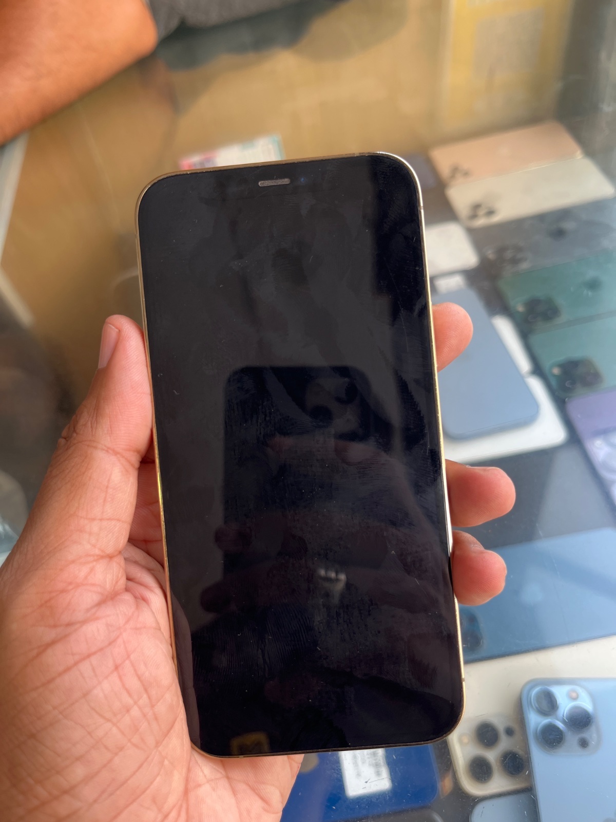 iPhone 12 Pro · 256GB - photo 2