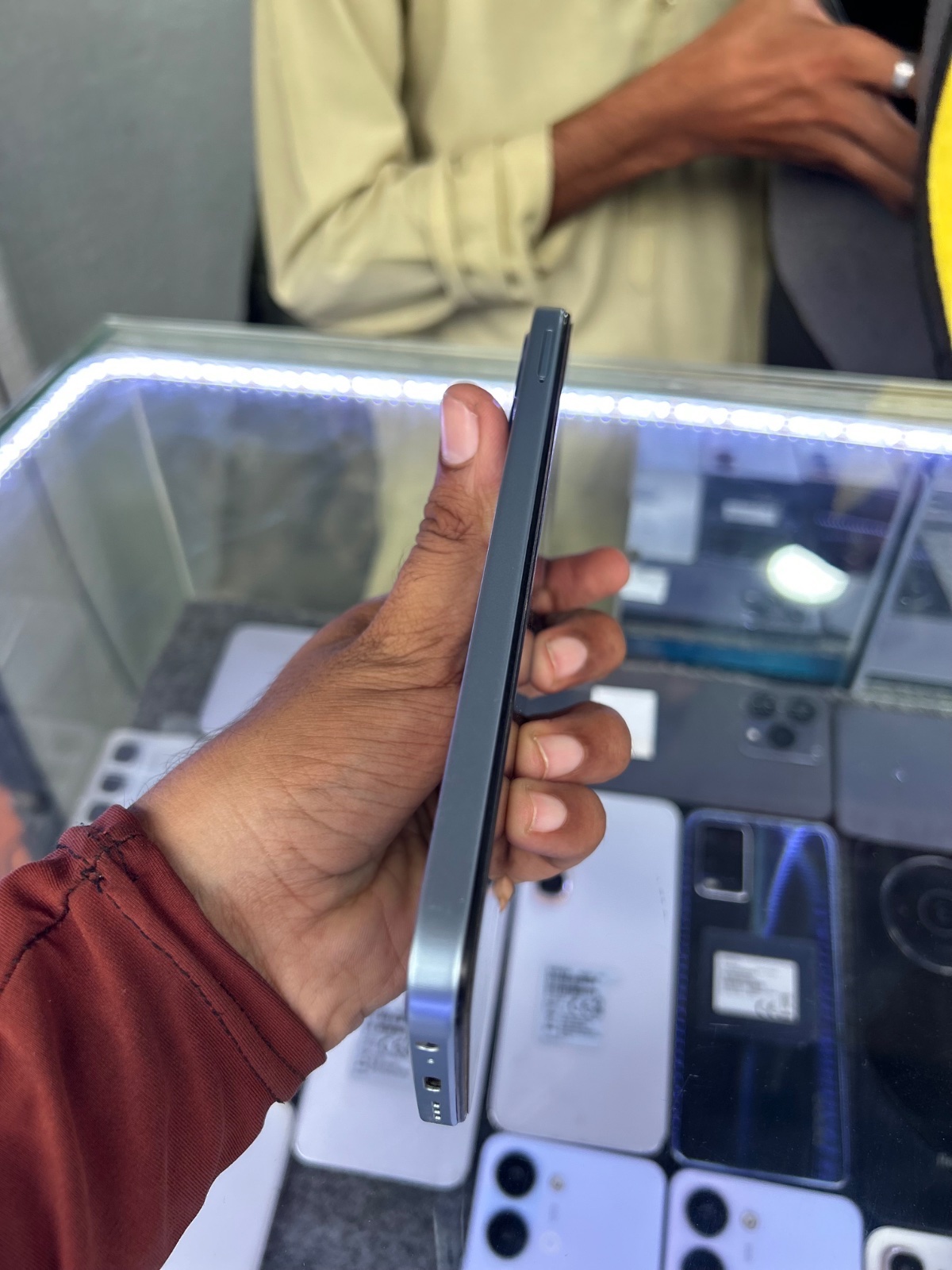 Tecno Spark 50 · 6GB / 128GB - photo 3