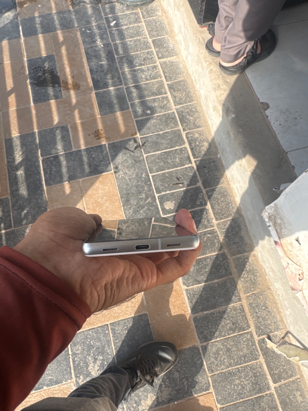 Pixel 7a · 8GB / 128GB - photo 5