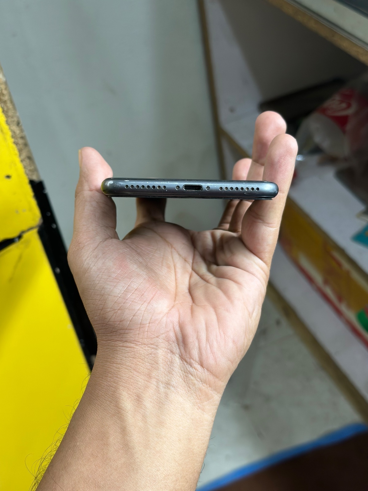 iPhone 8 Plus · 256GB - photo 3