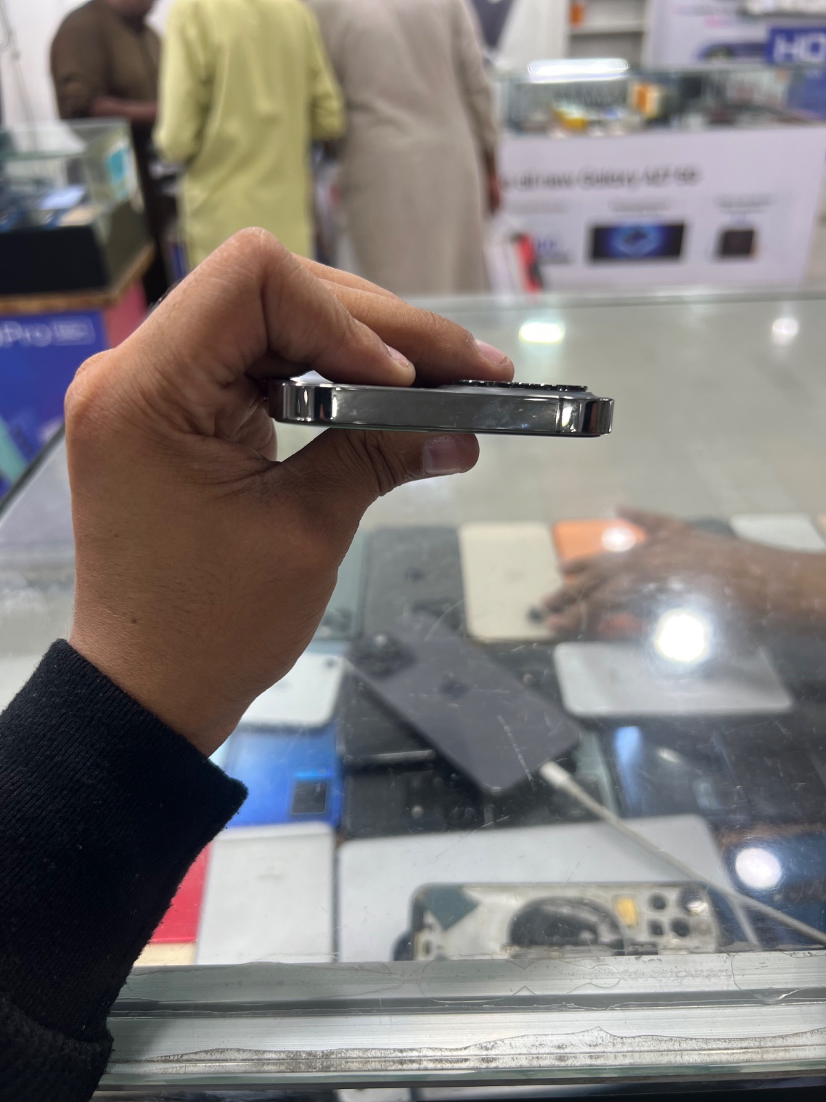 iPhone 12 Pro · 256GB - photo 5