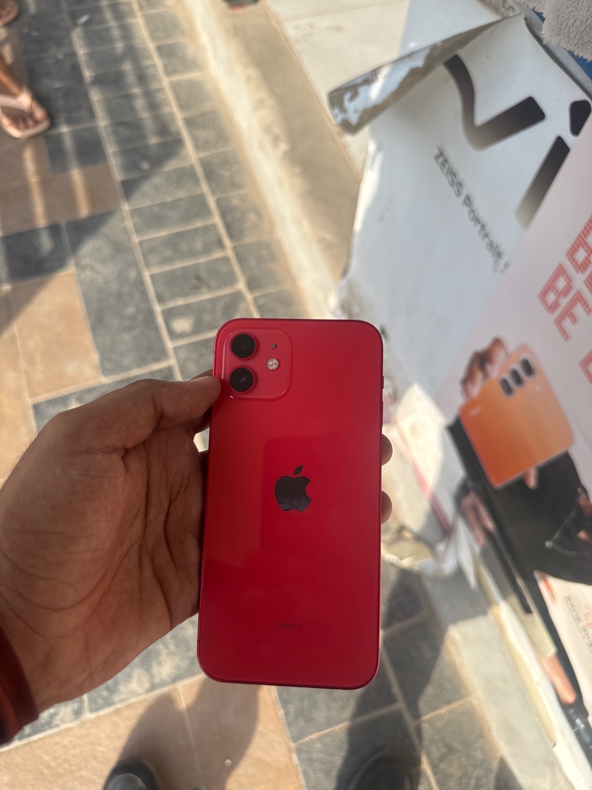 iPhone 12 · 128GB - photo 2