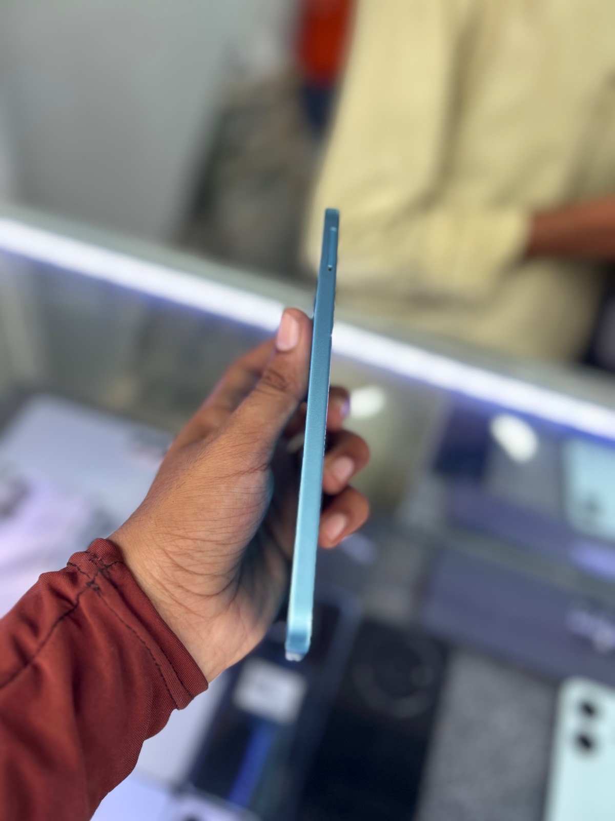 Infinix Hot 60 Pro · 8GB / 128GB - photo 2