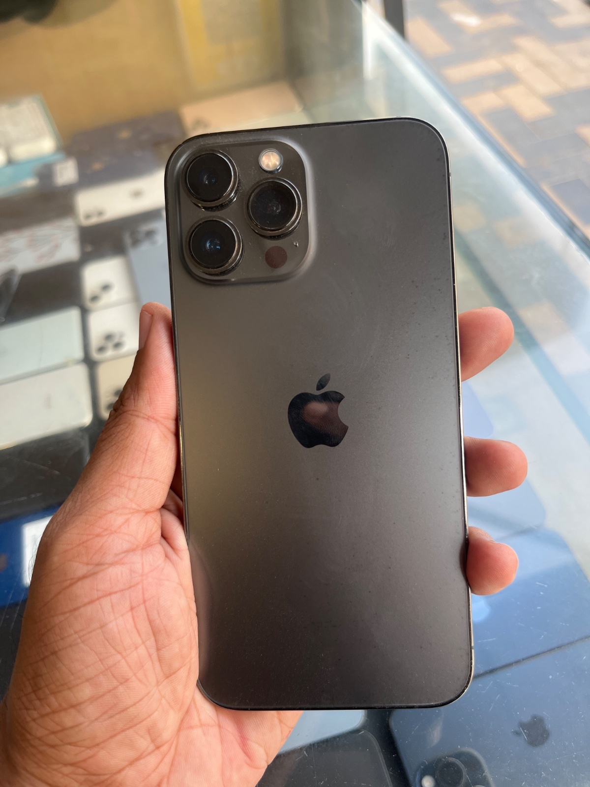 iPhone 13 Pro Max · 256GB - photo 1