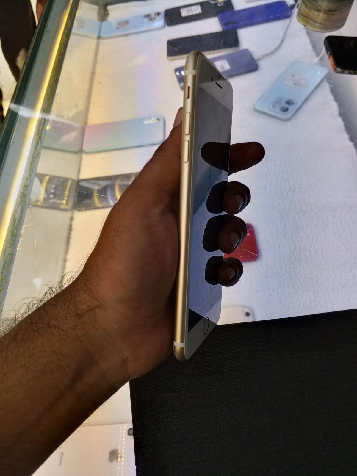 iPhone 7 Plus · 32GB - photo 3
