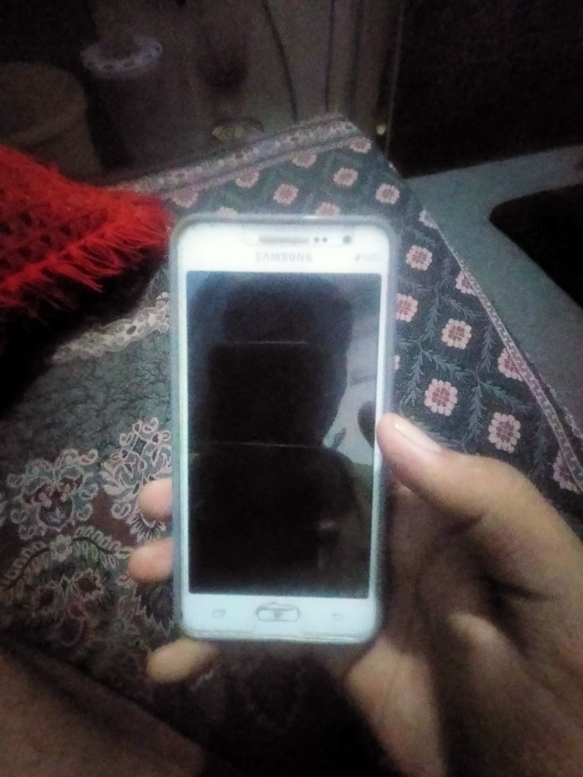 Galaxy Galaxy grand prime · 2GB / 16GB - photo 4