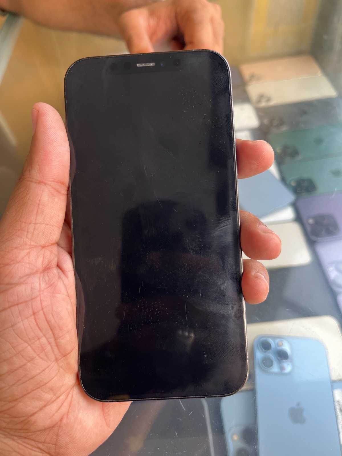 iPhone 12 Pro · 256GB - photo 2