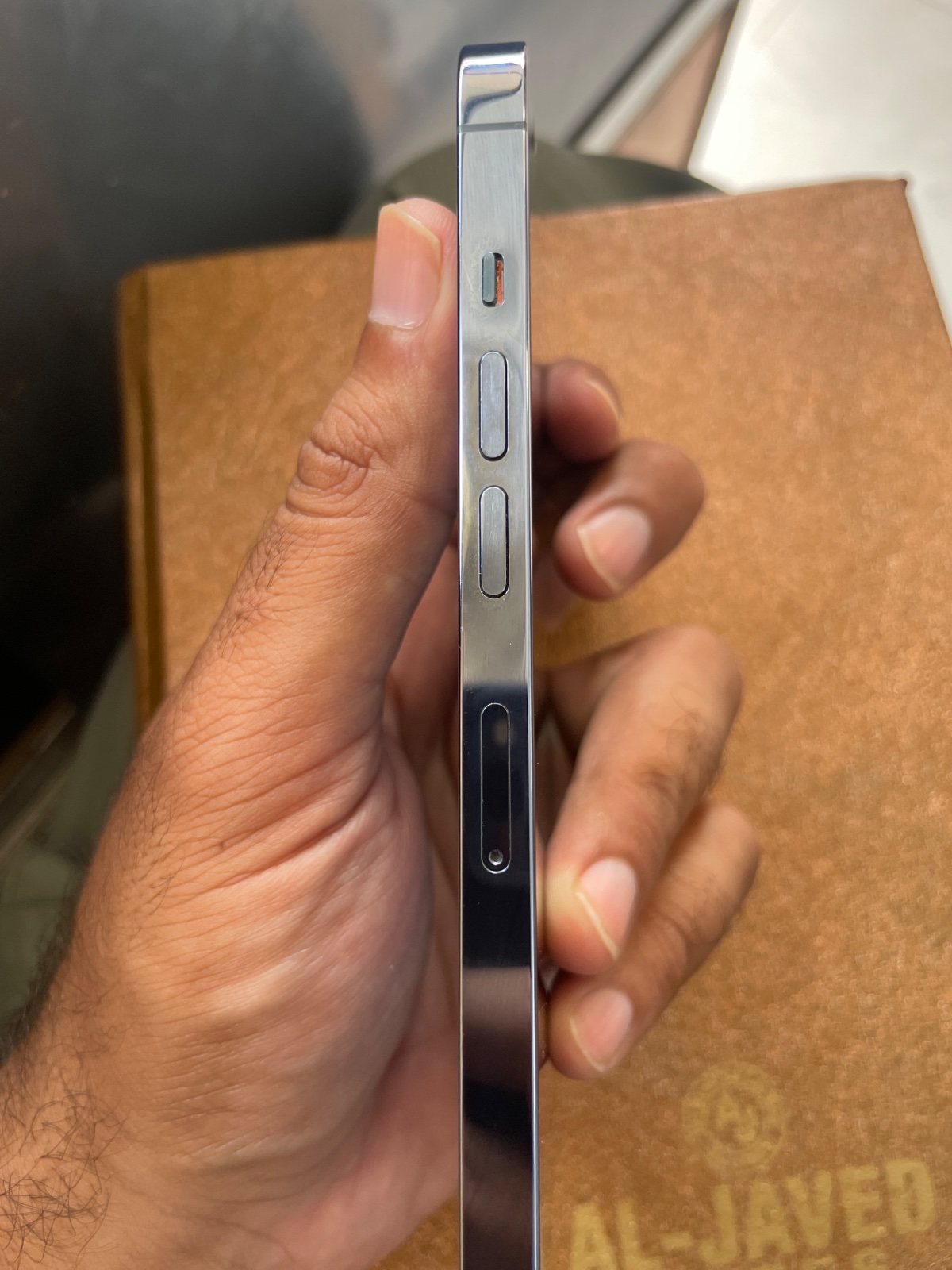 iPhone 13 Pro · 256GB - photo 4
