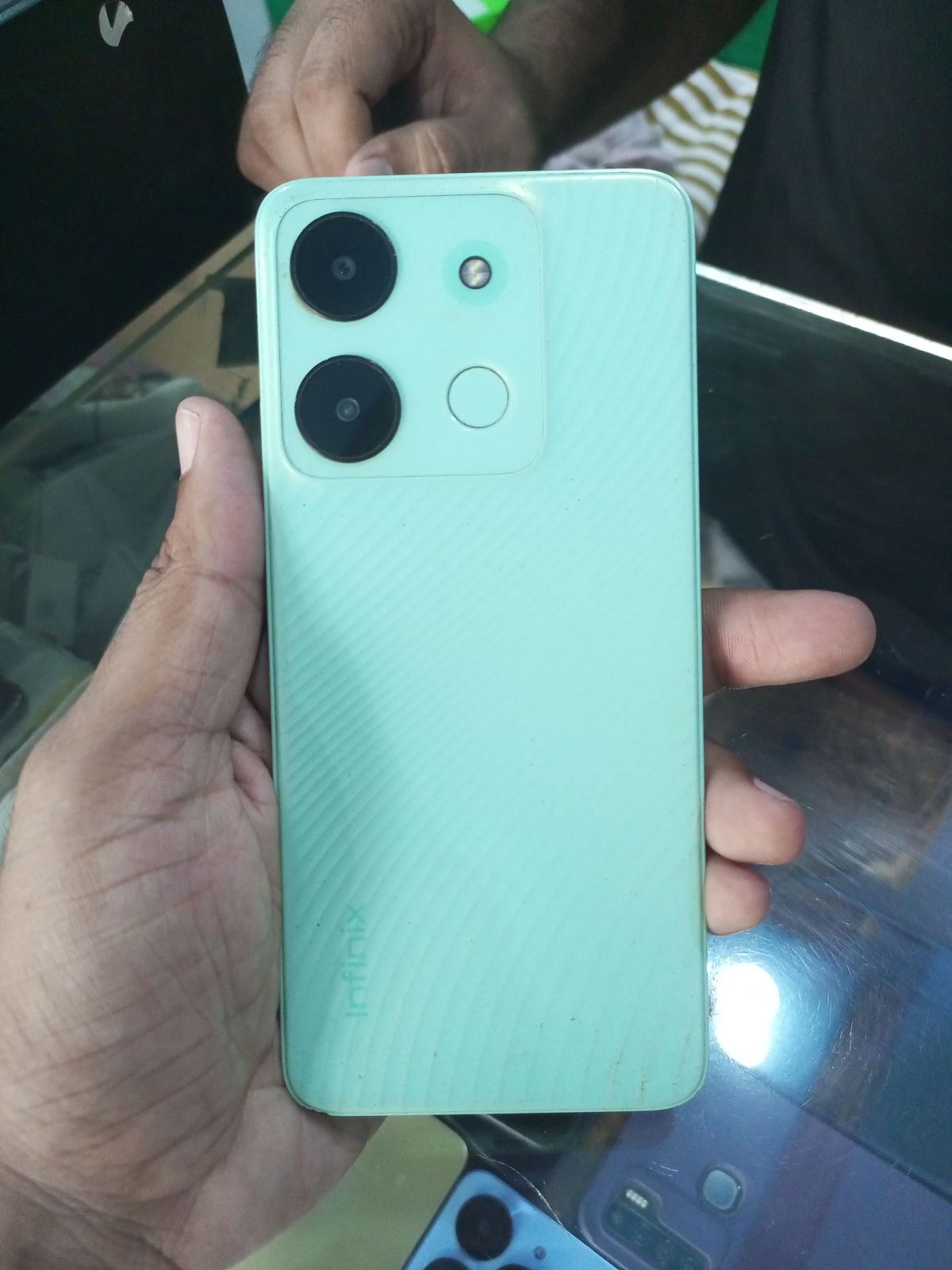 Infinix Smart 7 · 4GB / 128GB - photo 1