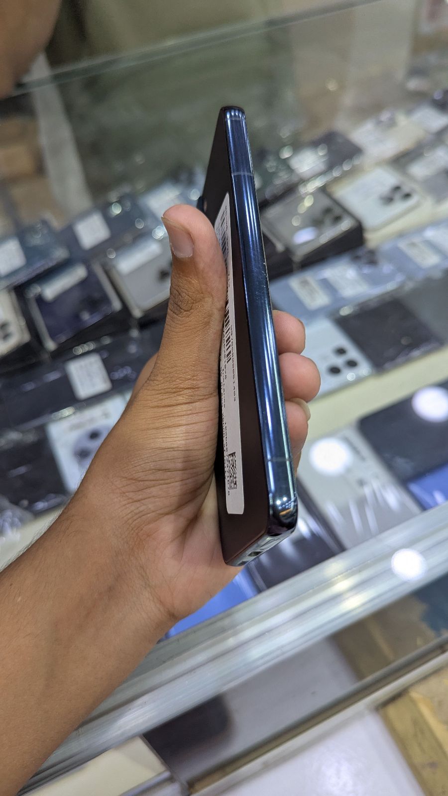 Galaxy S22 · 8GB / 256GB - photo 2