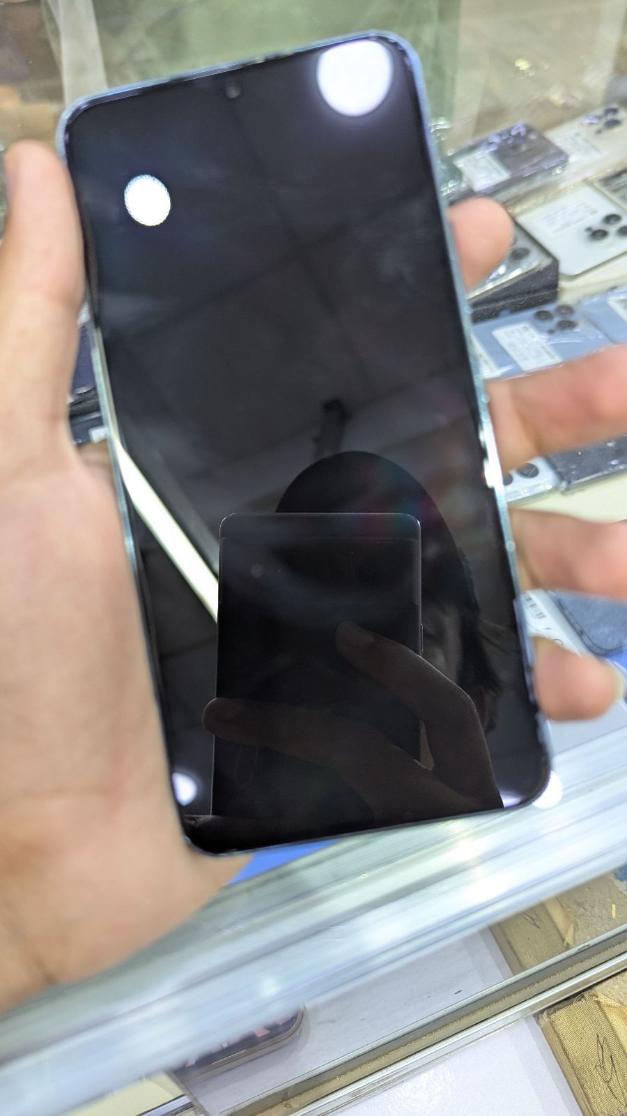 Galaxy S22 · 8GB / 256GB - photo 5