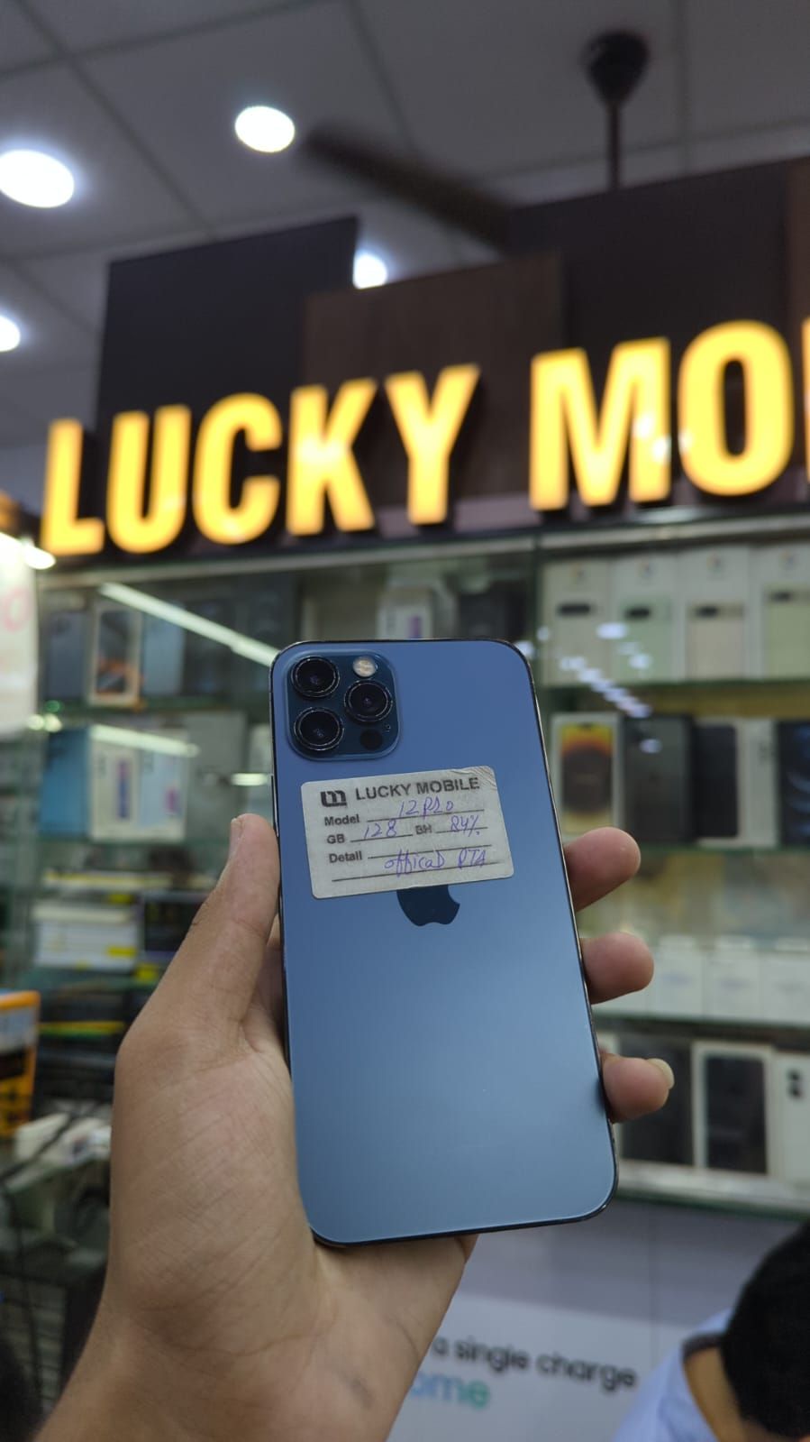 iPhone 12 Pro · 128GB - photo 1