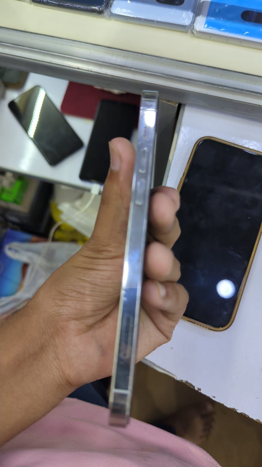 iPhone 12 Pro · 256GB - photo 3