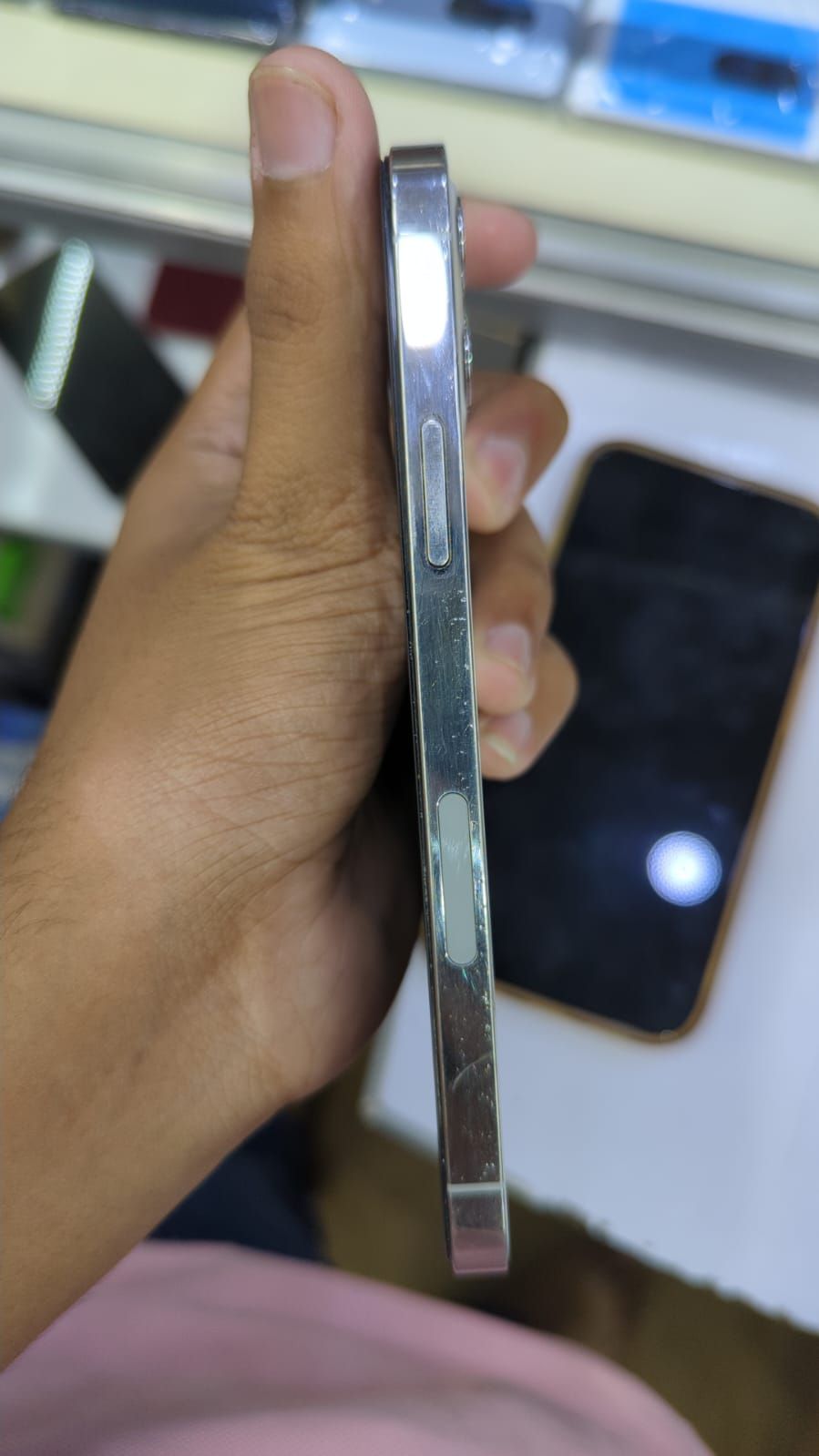 iPhone 12 Pro · 256GB - photo 5