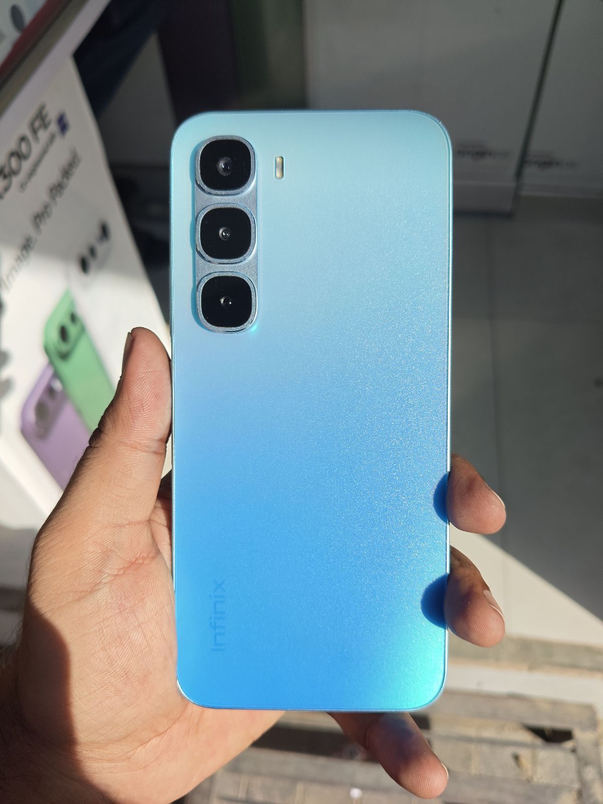 Infinix Hot 60 Pro · 8GB / 128GB - photo 1