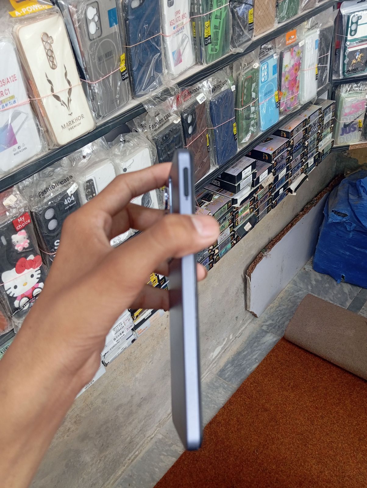 Realme C75x · 6GB / 128GB - photo 5