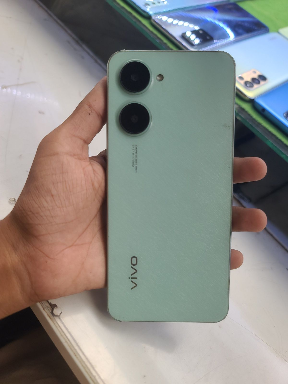 Vivo Y03t · 4GB / 64GB - photo 1