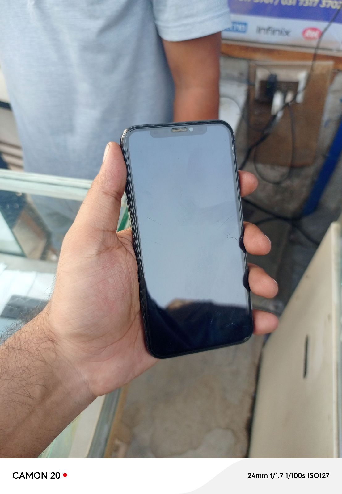 iPhone X · 256GB - photo 2