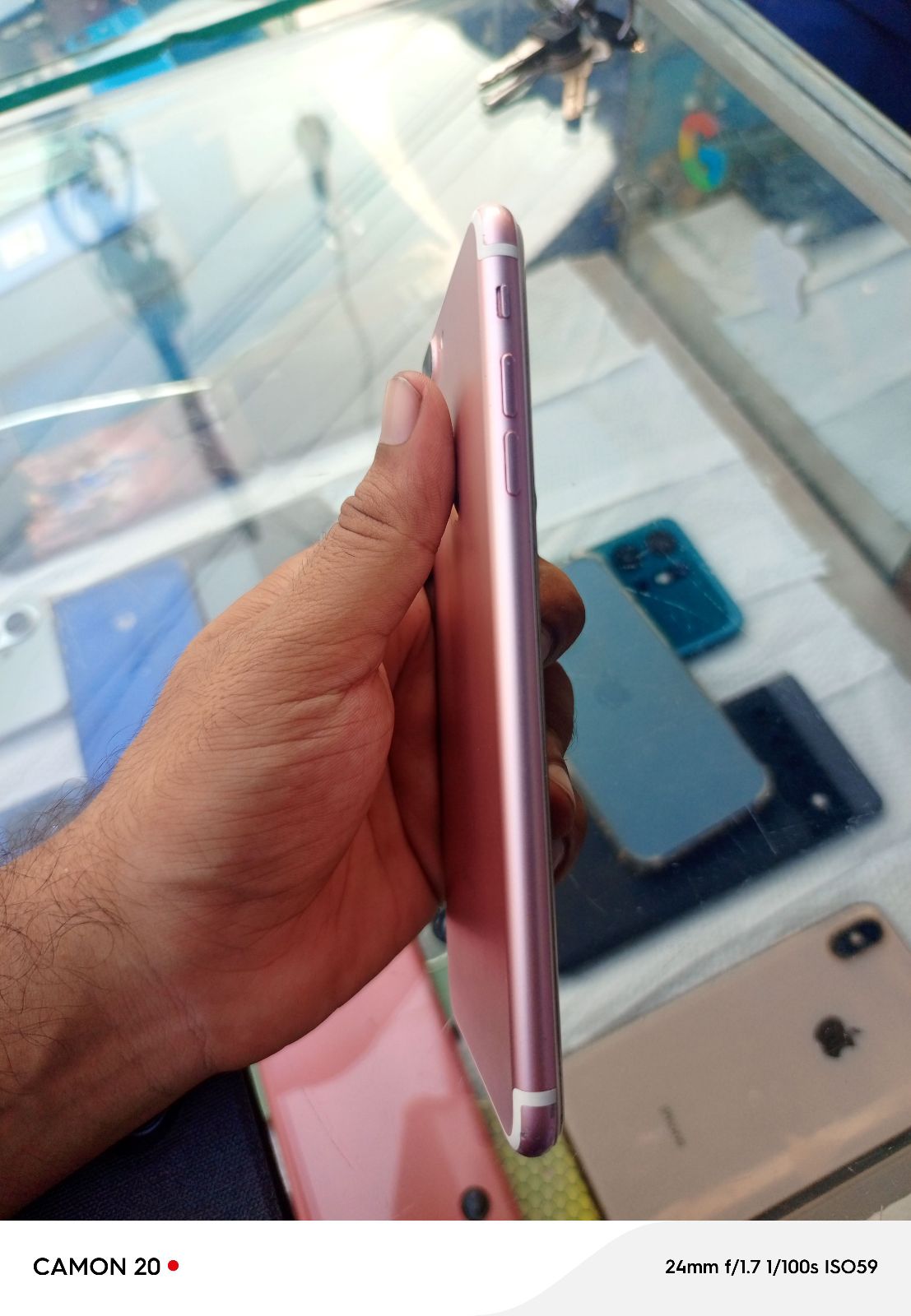 iPhone 7 Plus · 128GB - photo 3